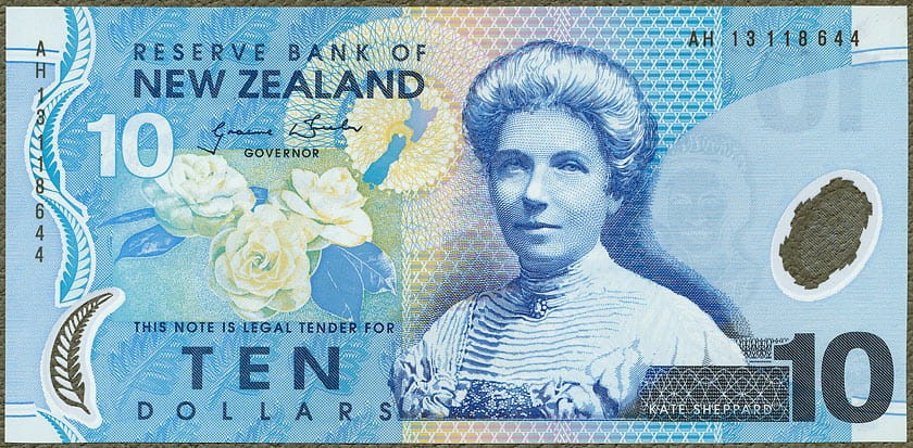 NZD10_13A.jpg