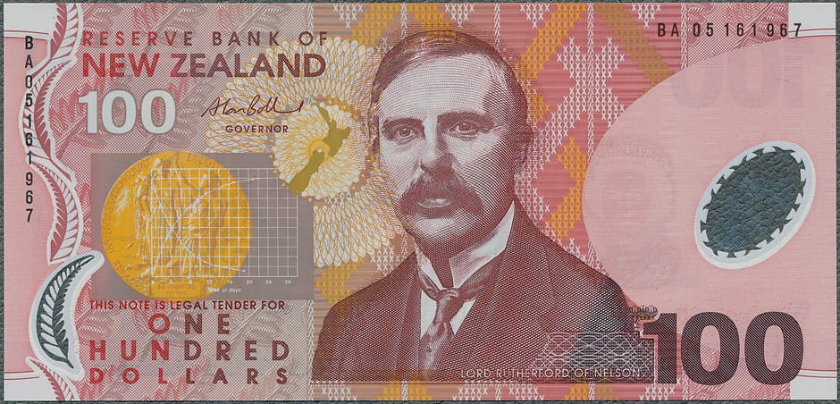 NZD100_05A.jpg