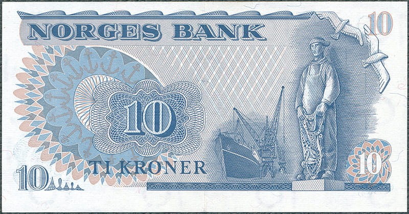 NOK10_82R.jpg