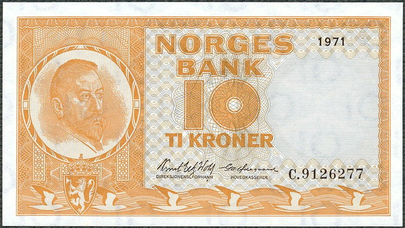 NOK10_71A.jpg
