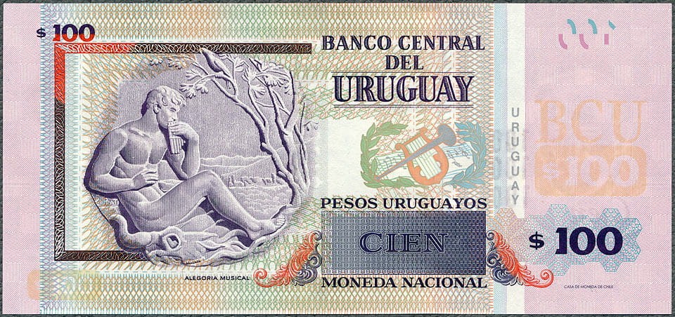 URU100_15R.jpg