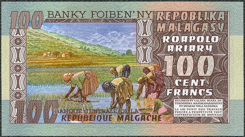 MDF100_74R.jpg