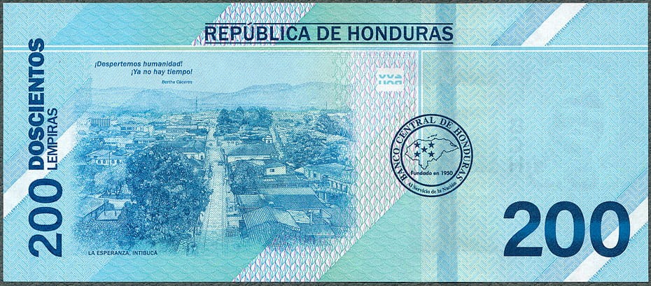 HOL200_23R.jpg