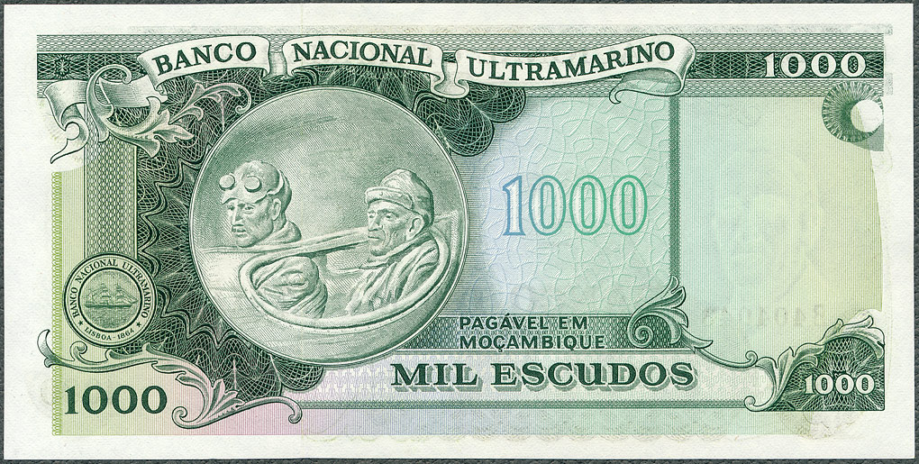 MZE1000_76R.jpg