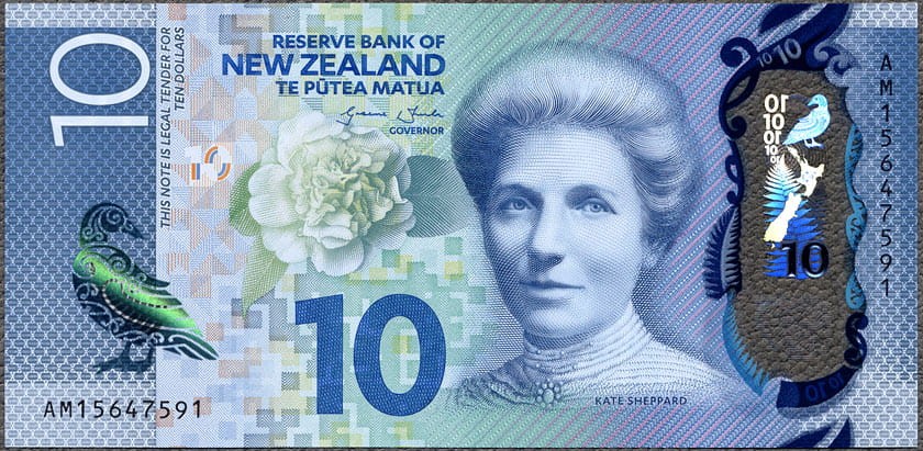 NZD10_15A.jpg